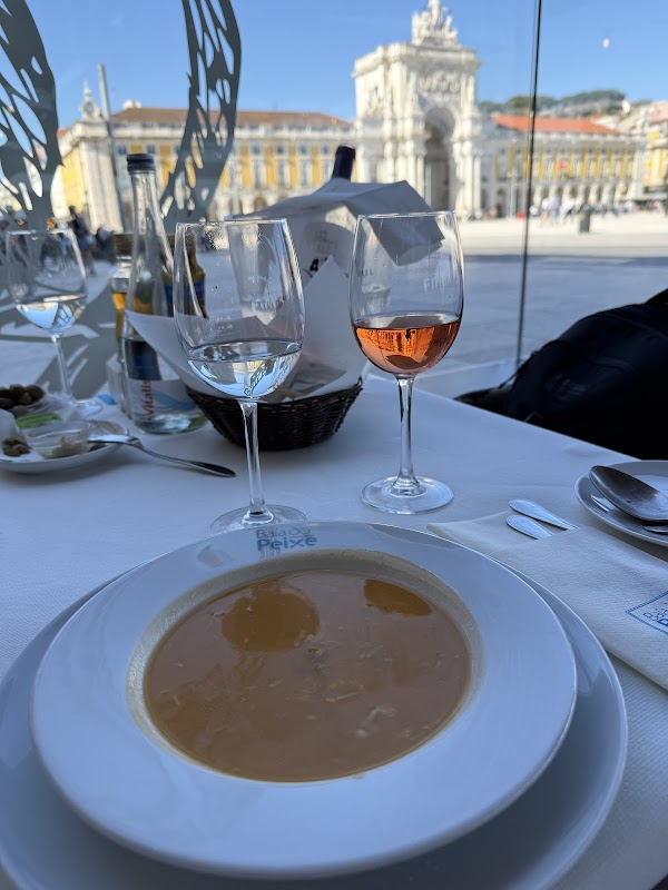 Baía do Peixe - Praça do Comércio 2