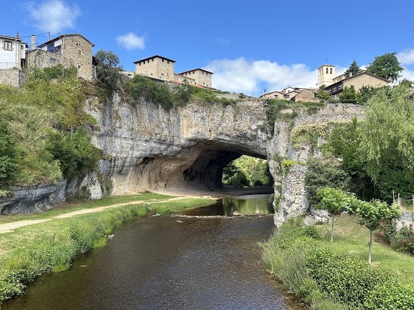 Puente natural de Puentedey