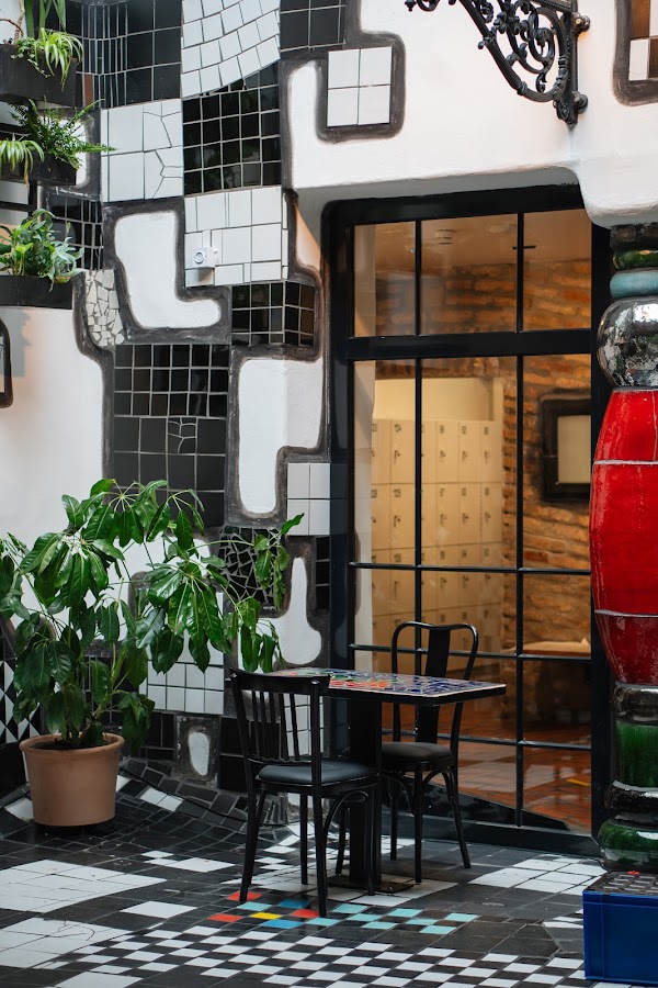 Café Friedlich im KunstHausWien Museum Hundertwasser