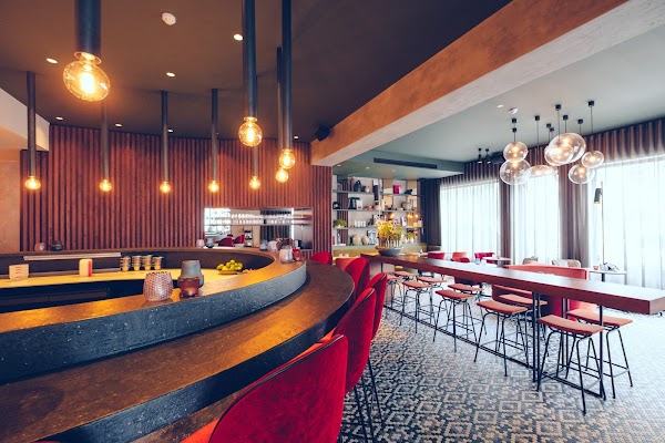 U Eat & Sleep Antwerp