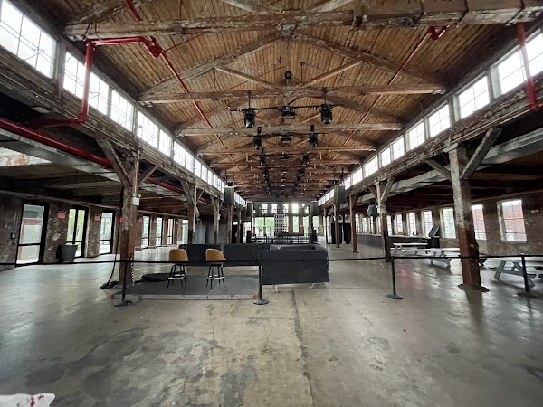 Knockdown Center 4
