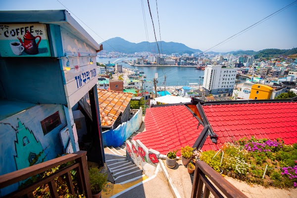 Dongpirang Mural Village 5