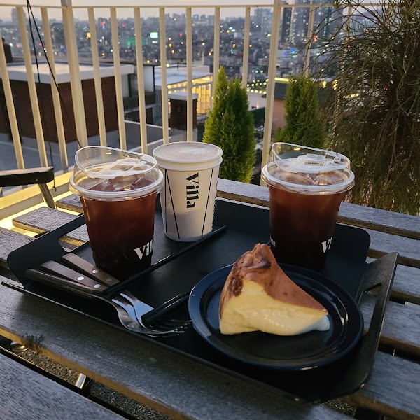 Villa Coffee Bar 5