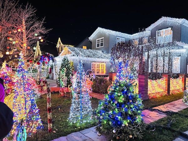 Candy Cane Lane 1
