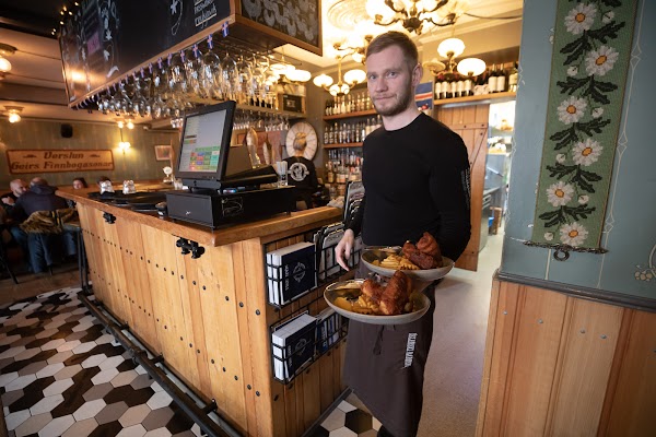 Íslenski Barinn - The Icelandic Bar