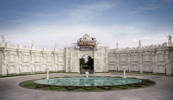 Vels Jollywood Studios and Adventure 1