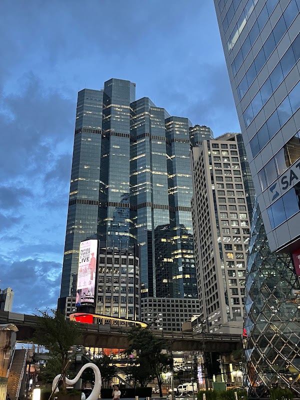 Sathorn Square