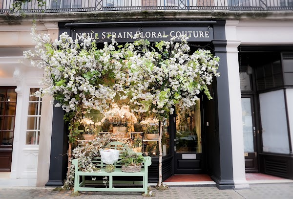 Neill Strain Floral Couture Mayfair 1