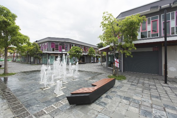 Suan Luang Square 2