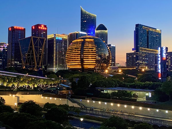 City Balcony “Qianjiang Nocturne”