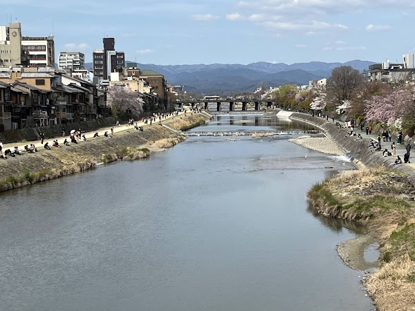 Gion-Shijo Station 1