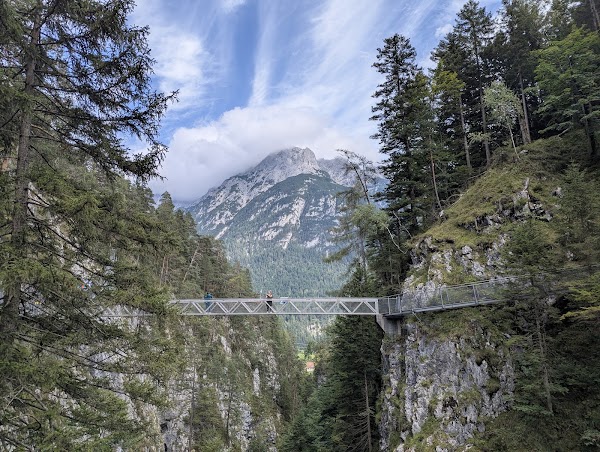 Höllbrücke 3