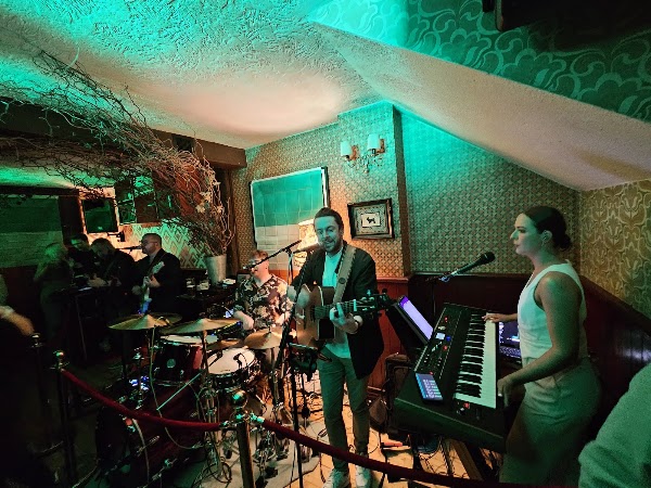 Lillie's Cocktail Bar Sligo 2