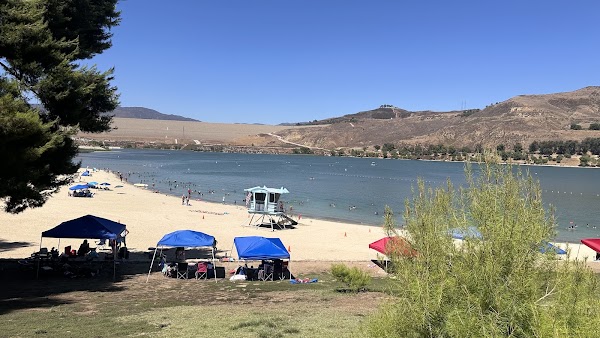 Castaic Lake