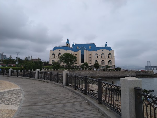 Dalian Natural History Museum 5