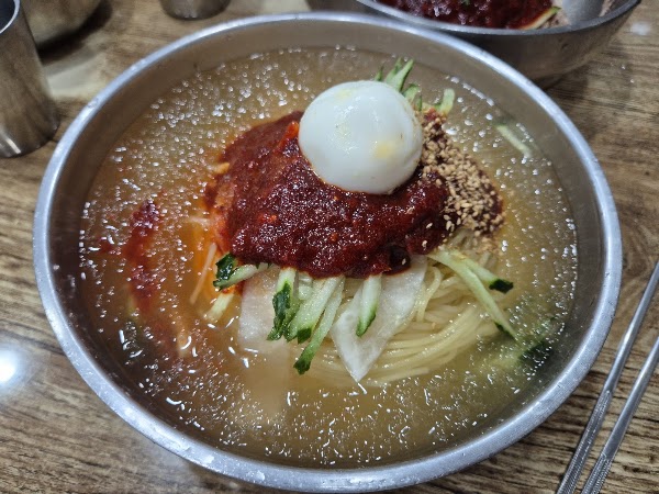 국제밀면 본점 3