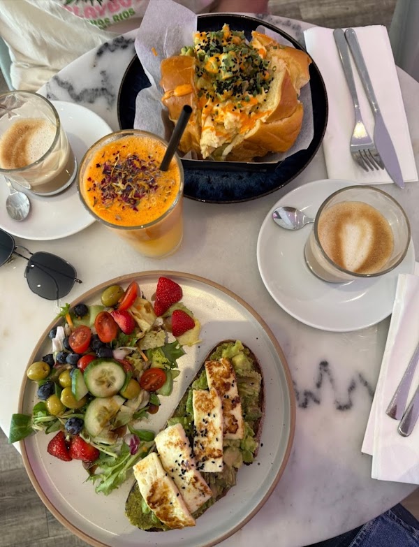 Simply Sweet Coffee & Brunch Club 3
