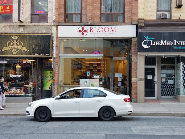 Bloom Cafe