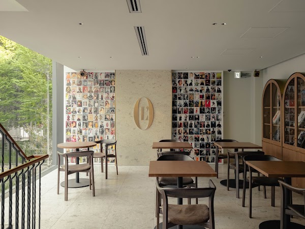 L'OFFICIEL COFFEE OMOTESANDŌ
