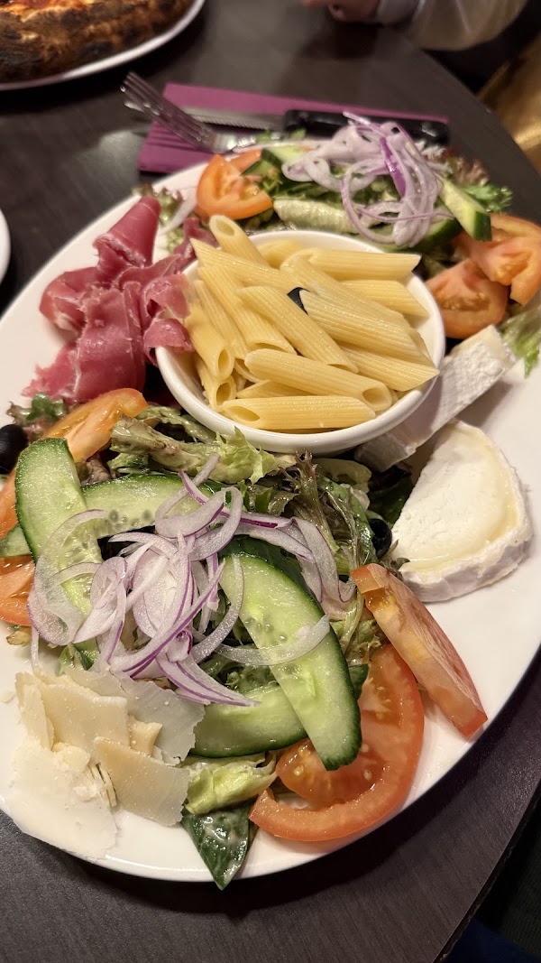 La Piazza 4