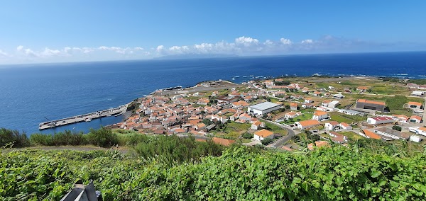 Vila do Corvo
