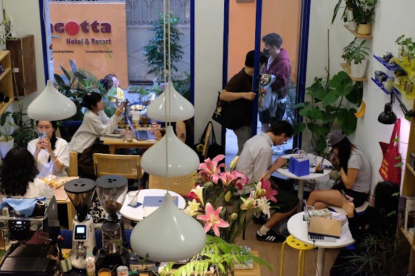 CAB APT Calmete - cafe & dessert 4