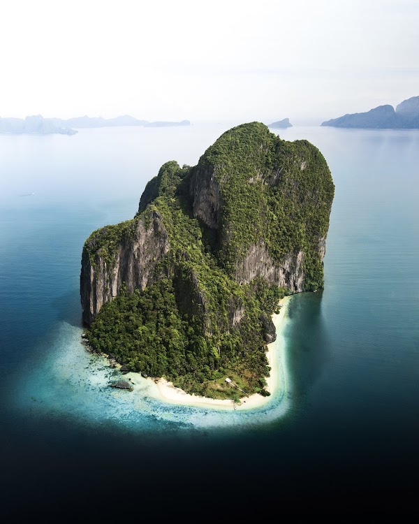 Pinagbuyutan Island