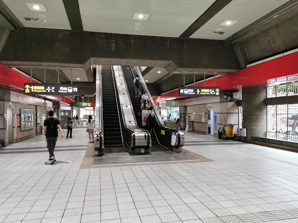 MRT Mingde Station 1