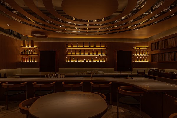 ROOT DOWN TOKYO / Hi-Fi Listening Bar - Craft Cocktails