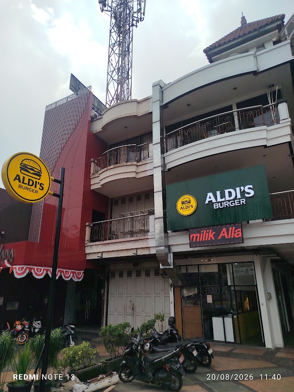 ALDI'S BURGER BANDUNG 1