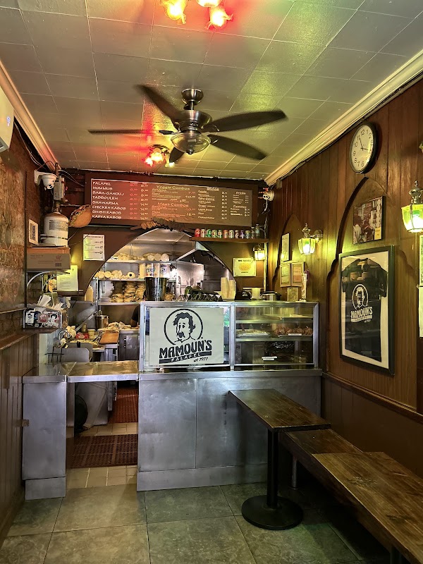 Mamoun's Falafel 3