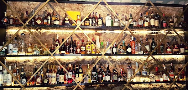 NOOR Fine Spirits & Cocktails