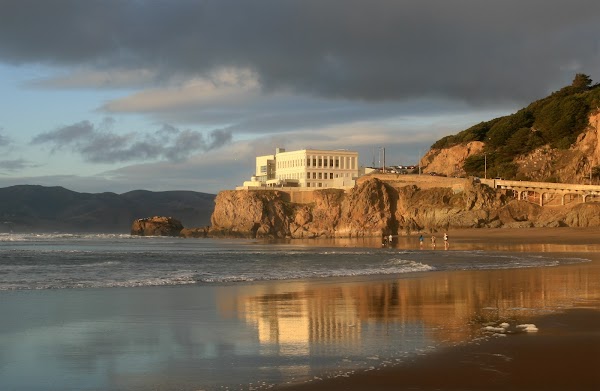 The Cliff House 1