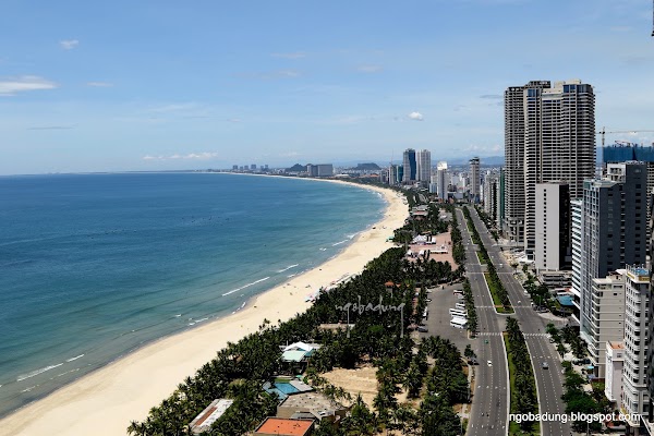 Man Thai beach 4