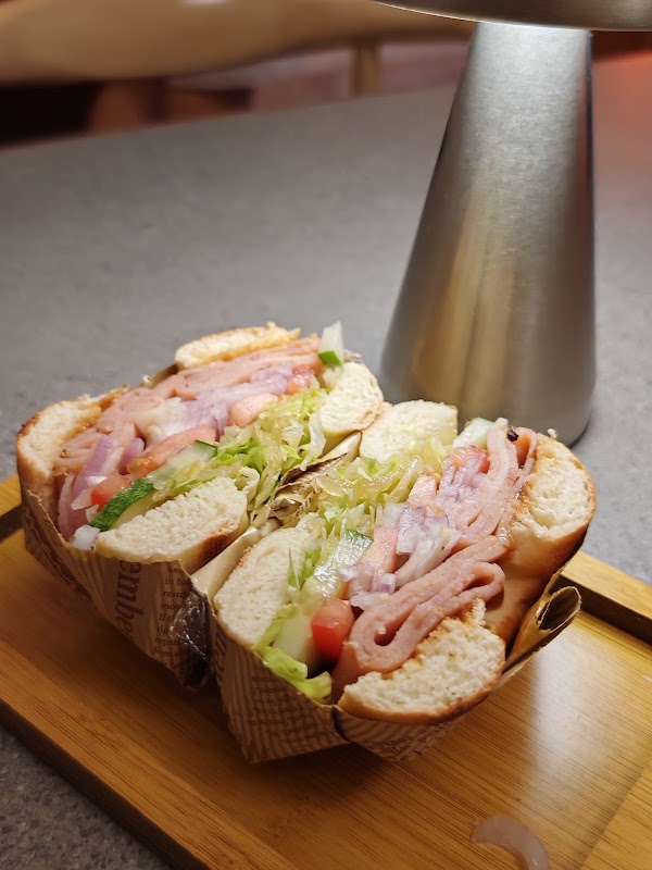 One Bite Loop | Bagel Sandwich & Coffee 5