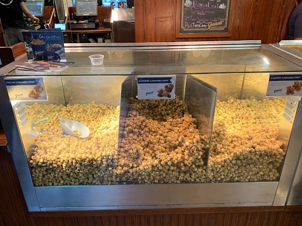 Garrett Popcorn Shops 2