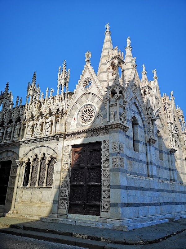 Chiesa di Santa Maria della Spina 3