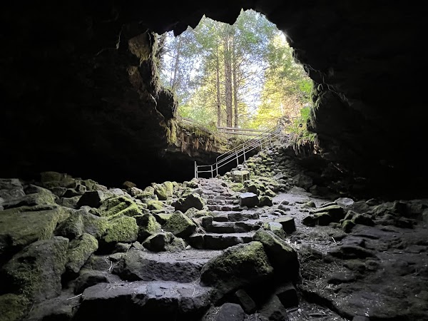 Ape Cave Interpretive Site 1