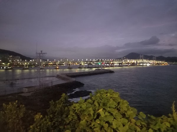 Igidae Coastal Trail 2