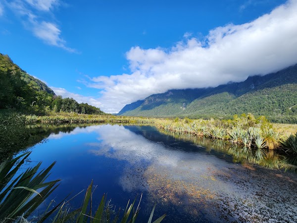 Milford Valley Lookout 3