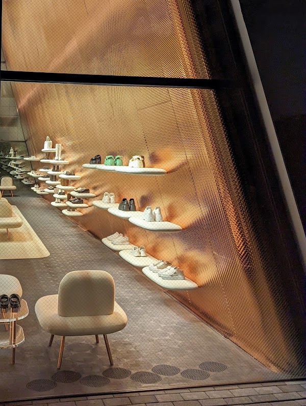 MIU MIU Aoyama Store 4