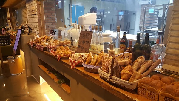 Seongbuk - dong bread factory
