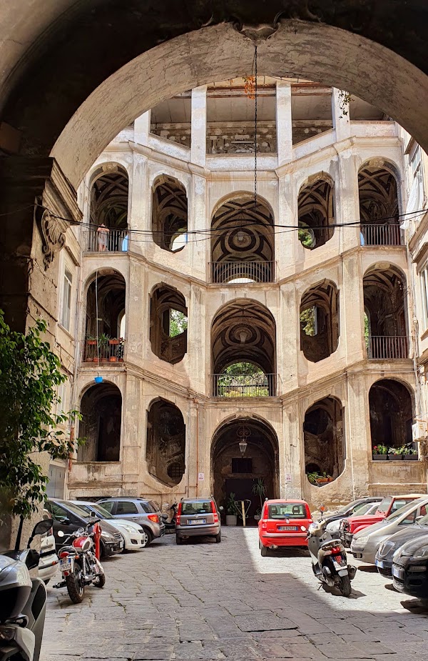 Palazzo dello Spagnolo 3