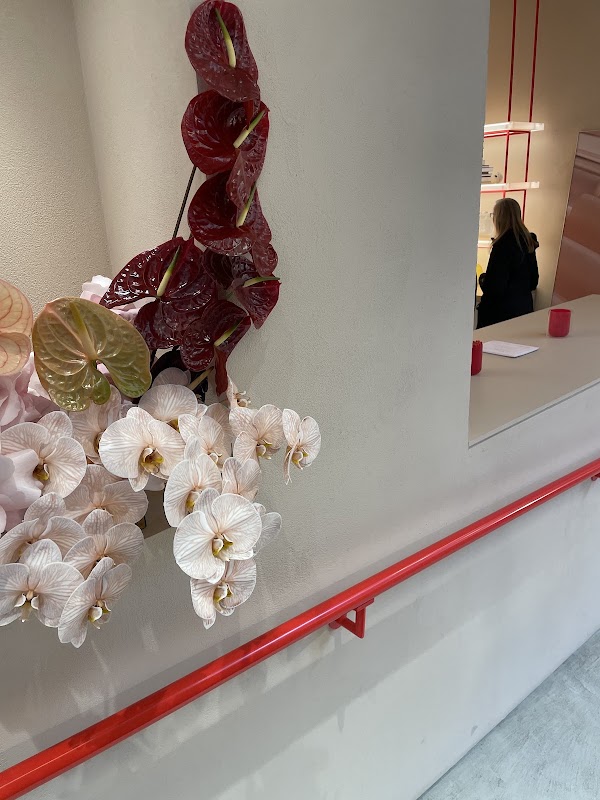 Glossier NYC 4
