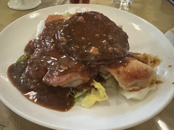 Golden Phoenix Grill Restaurant 3
