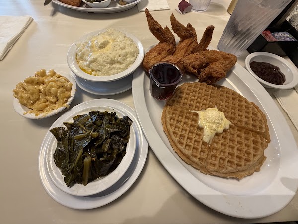 Chicago's Home of Chicken & Waffles 4