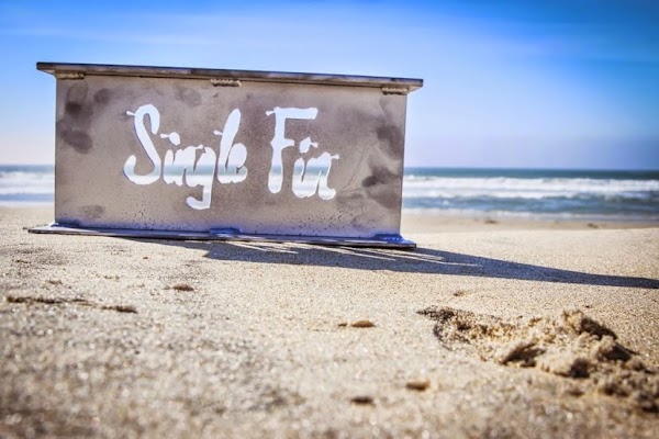 Single Fin Surf Grill 3