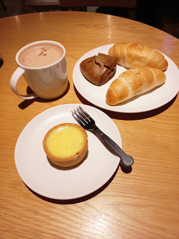 STARBUCKS MRT Taipei Main Station Shop 3