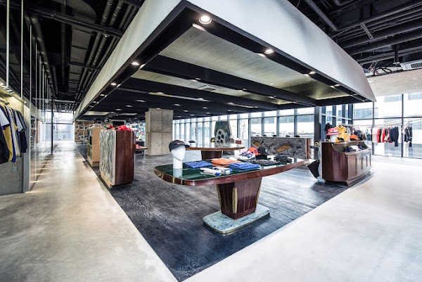 Worksout Store Seoul Hongdae RYSE 5
