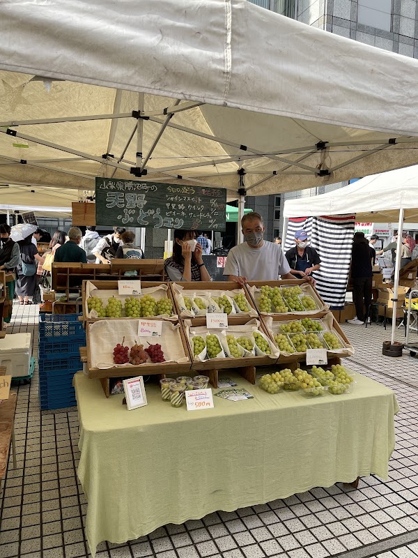 Aoyama Farmers Market 5